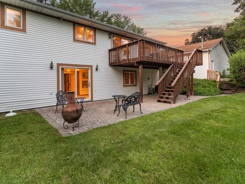 Tiny photo for 41W455 Brierwood Drive, St. Charles, IL 60175 (MLS # 12449872)