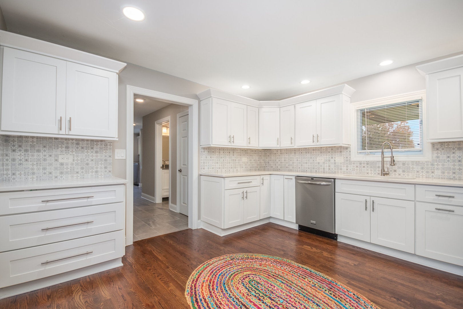 22W689 Elmwood Drive