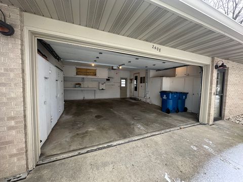 Tiny photo for 2408 16th Avenue, Sterling, IL 61081 (MLS # 12552223)