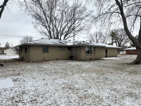 Tiny photo for 2408 16th Avenue, Sterling, IL 61081 (MLS # 12552223)