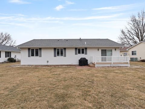 Tiny photo for 3125 Castlebury Place, Galesburg, IL 61401 (MLS # 12568044)