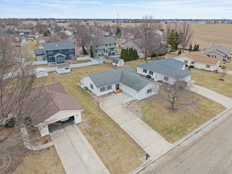 Tiny photo for 3125 Castlebury Place, Galesburg, IL 61401 (MLS # 12568044)