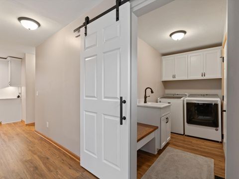 Tiny photo for 3125 Castlebury Place, Galesburg, IL 61401 (MLS # 12568044)