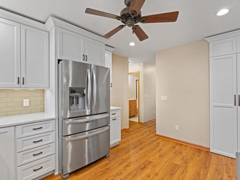 Tiny photo for 3125 Castlebury Place, Galesburg, IL 61401 (MLS # 12568044)