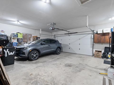 Tiny photo for 3125 Castlebury Place, Galesburg, IL 61401 (MLS # 12568044)