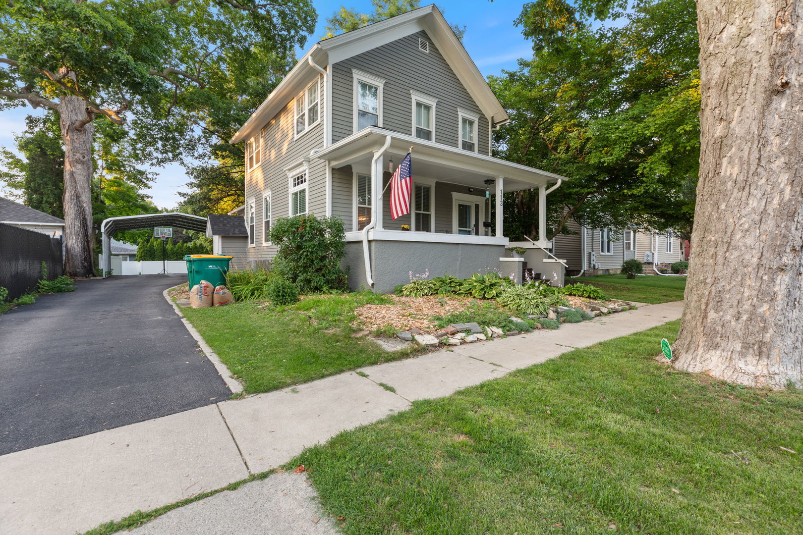 113 E Ottawa Street