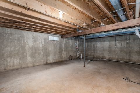 Tiny photo for 1001 4H Road, Ottawa, IL 61350 (MLS # 12477048)