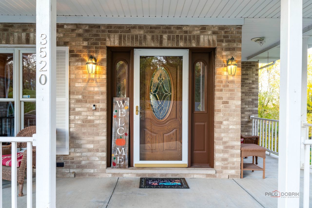 3520 Kings Lair Drive