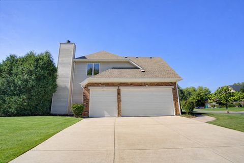 Tiny photo for 25764 W SUNNYMERE Drive, Plainfield, IL 60585 (MLS # 12473975)