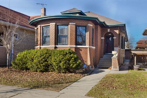 6524 N Campbell Avenue Chicago IL 60645