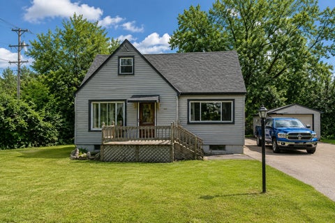 Photo of 1111 Idlewild Drive, Round Lake Beach, IL 60073 (MLS # 12754681)