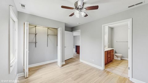 Tiny photo for 3447 Ridgeland Avenue #301, Berwyn, IL 60402 (MLS # 12431243)