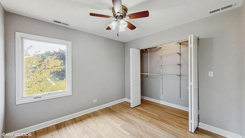 Tiny photo for 3447 Ridgeland Avenue #301, Berwyn, IL 60402 (MLS # 12431243)