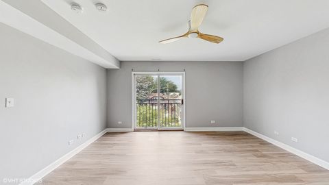 Tiny photo for 3447 Ridgeland Avenue #301, Berwyn, IL 60402 (MLS # 12431243)