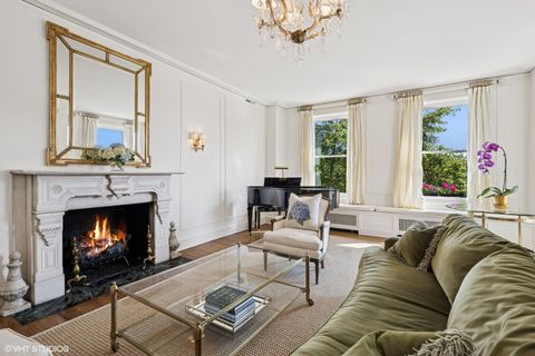 Tiny photo for 3500 N Lake Shore Drive #3C, Chicago, IL 60657 (MLS # 12437225)
