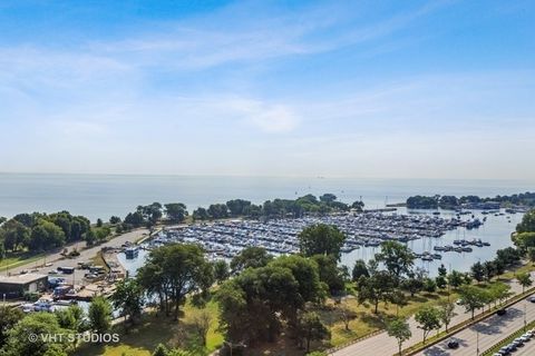 Tiny photo for 3500 N Lake Shore Drive #3C, Chicago, IL 60657 (MLS # 12437225)