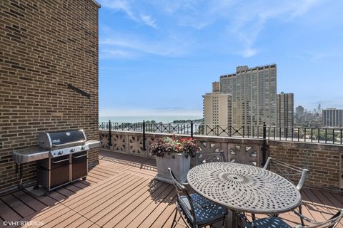 Tiny photo for 3500 N Lake Shore Drive #3C, Chicago, IL 60657 (MLS # 12437225)