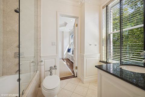 Tiny photo for 3500 N Lake Shore Drive #3C, Chicago, IL 60657 (MLS # 12437225)
