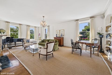 Tiny photo for 3500 N Lake Shore Drive #3C, Chicago, IL 60657 (MLS # 12437225)