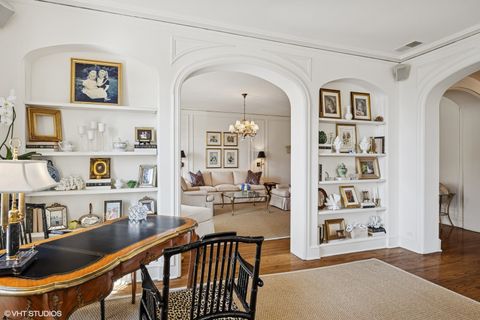 Tiny photo for 3500 N Lake Shore Drive #3C, Chicago, IL 60657 (MLS # 12437225)