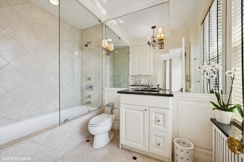 Tiny photo for 3500 N Lake Shore Drive #3C, Chicago, IL 60657 (MLS # 12437225)