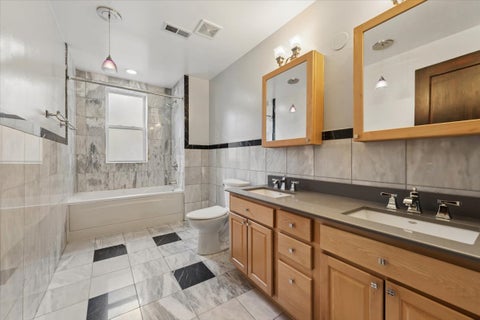 Tiny photo for 1455 W RASCHER Avenue #2W, Chicago, IL 60640 (MLS # 12755143)
