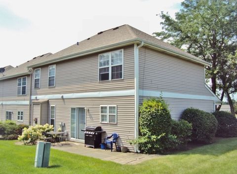 Tiny photo for 424 Van Gogh Circle, Bolingbrook, IL 60440 (MLS # 12436569)