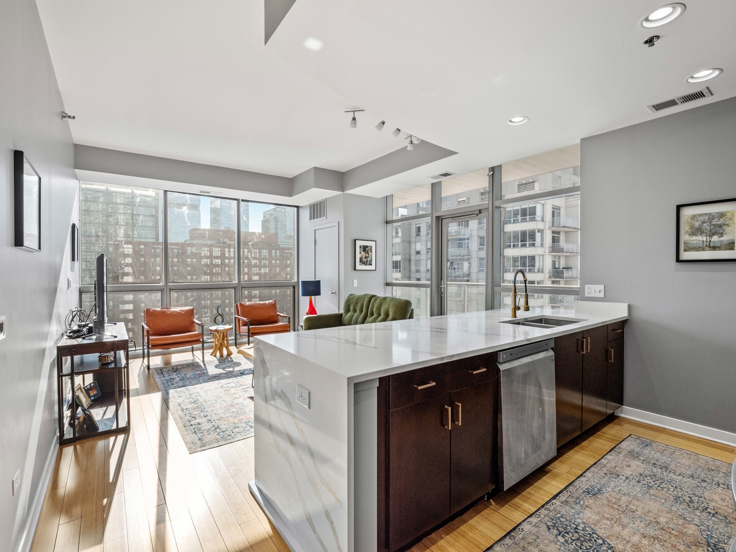 303 W OHIO Street 1906