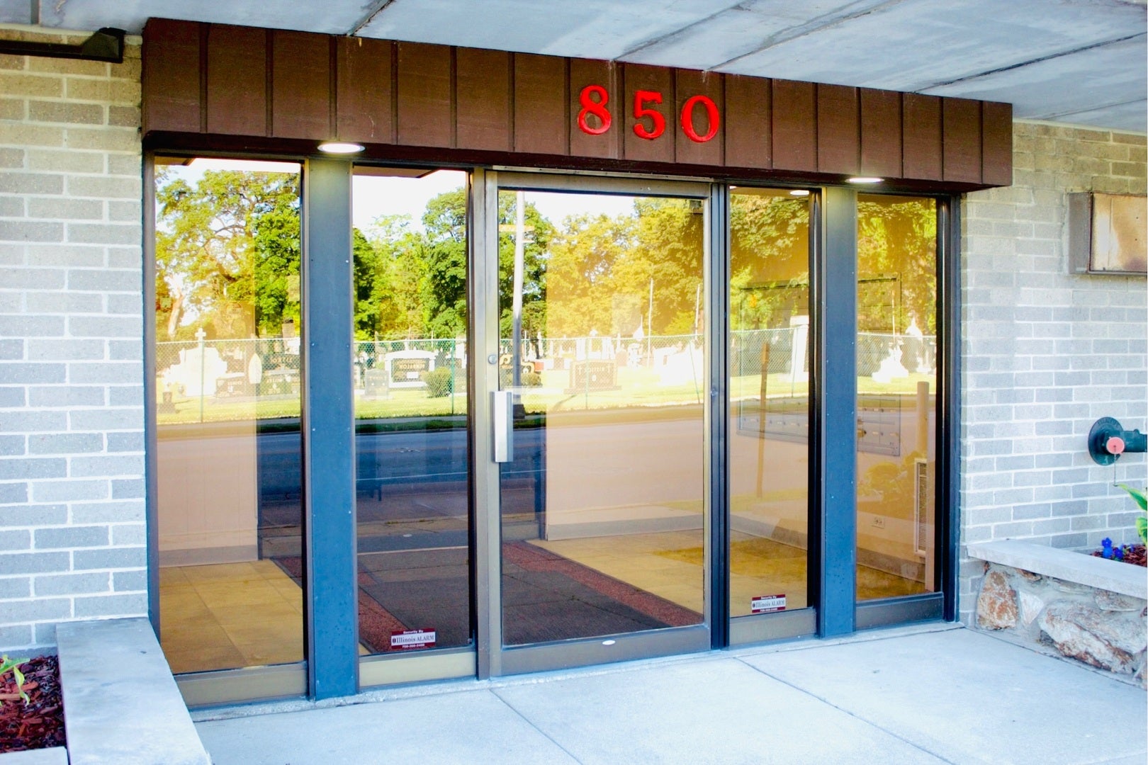 850 Des Plaines Avenue 409