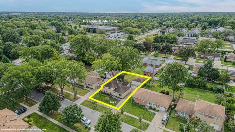 Tiny photo for 1321 Marcy Lane, Wheeling, IL 60090 (MLS # 12768644)