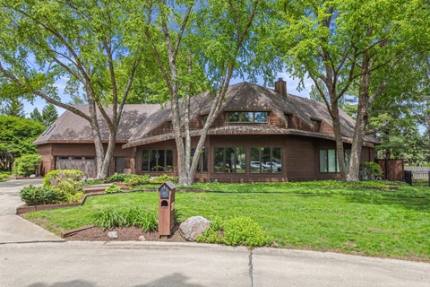 Tiny photo for 2402 N Nottingham Court, Champaign, IL 61821 (MLS # 12753258)