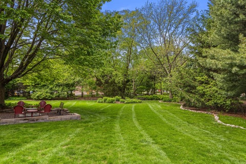 Tiny photo for 2402 N Nottingham Court, Champaign, IL 61821 (MLS # 12753258)