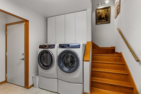 Tiny photo for 2402 N Nottingham Court, Champaign, IL 61821 (MLS # 12753258)