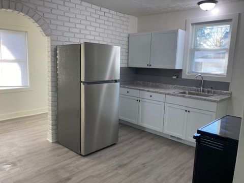 Tiny photo for 1113 N Broadway Street, Joliet, IL 60435 (MLS # 12464039)