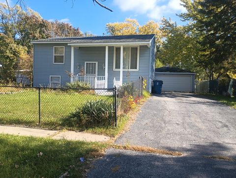 Photo of 22223 Navaho Avenue, Sauk Village, IL 60411 (MLS # 12509116)
