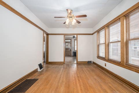 Tiny photo for 5024 W Nelson Street, Chicago, IL 60641 (MLS # 12730177)