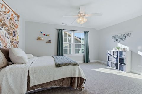 Tiny photo for 3813 Ridge Pointe Drive, Geneva, IL 60134 (MLS # 12584436)