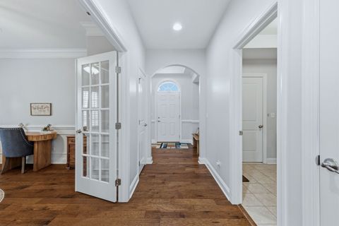 Tiny photo for 3813 Ridge Pointe Drive, Geneva, IL 60134 (MLS # 12584436)