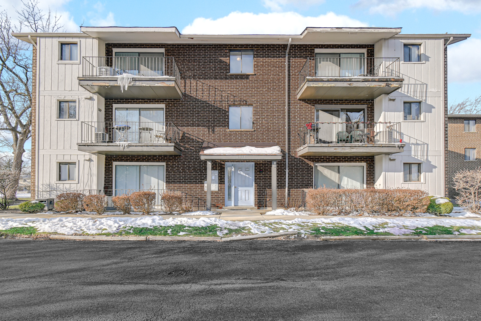 6335 175th Street 2S