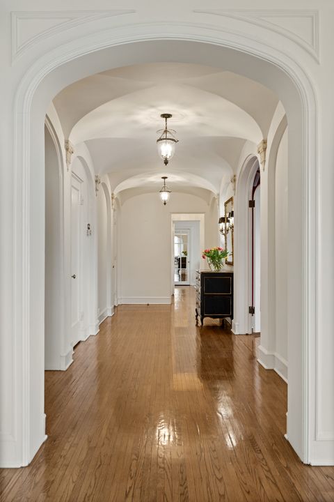 Tiny photo for 3500 N Lake Shore Drive #3C, Chicago, IL 60657 (MLS # 12615043)