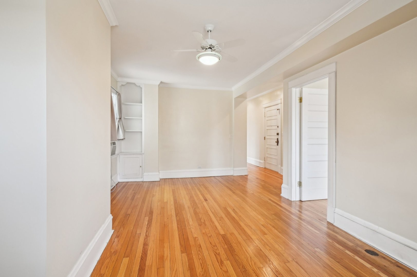 508 Lee Street 3E