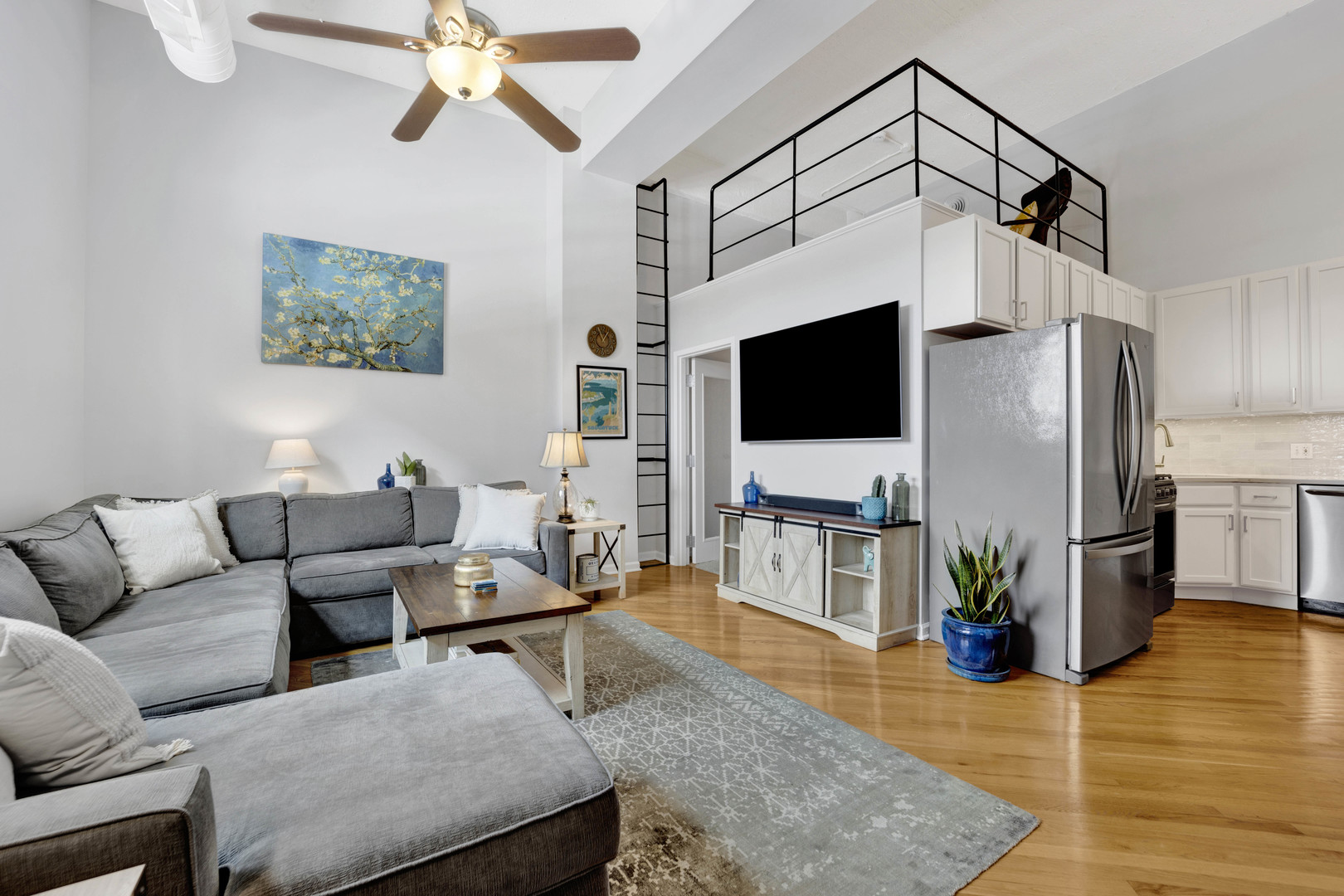 1019 W Jackson Boulevard 3J