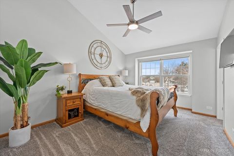 Tiny photo for 466 VALLEY FORGE Avenue, South Elgin, IL 60177 (MLS # 12565633)