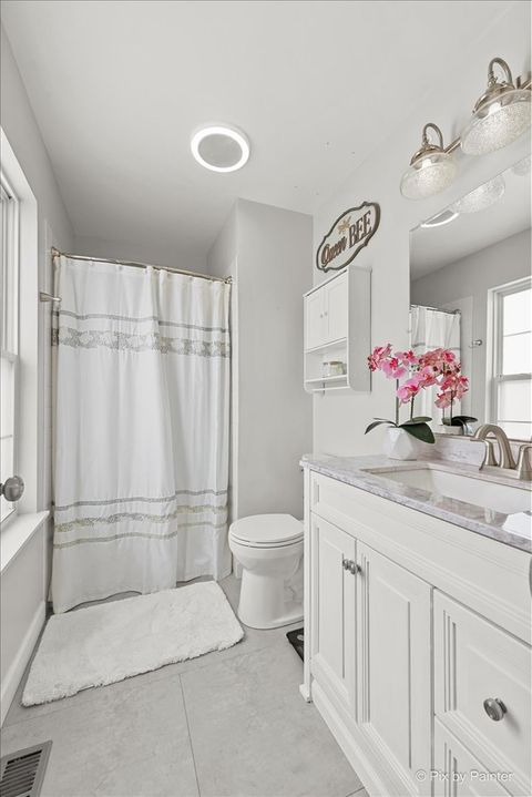 Tiny photo for 466 VALLEY FORGE Avenue, South Elgin, IL 60177 (MLS # 12565633)