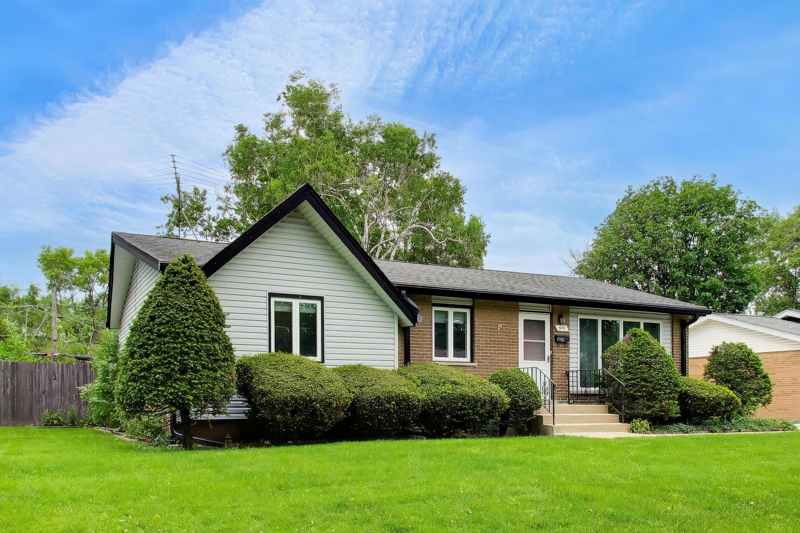 914 Coach Road