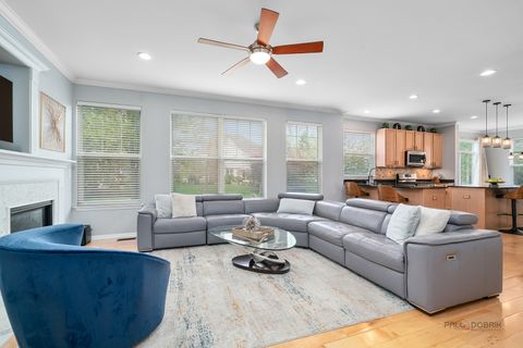 Tiny photo for 258 Colonial Drive, Vernon Hills, IL 60061 (MLS # 12631893)
