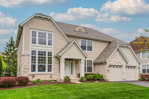 Photo of 258 Colonial Drive, Vernon Hills, IL 60061 (MLS # 12631893)