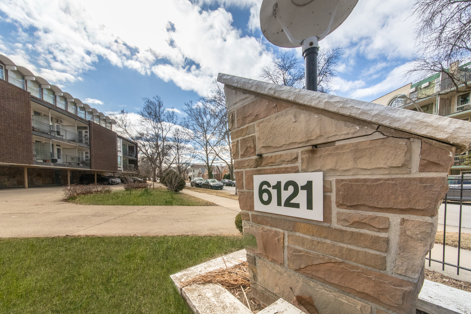 6121 W Higgins Avenue C2