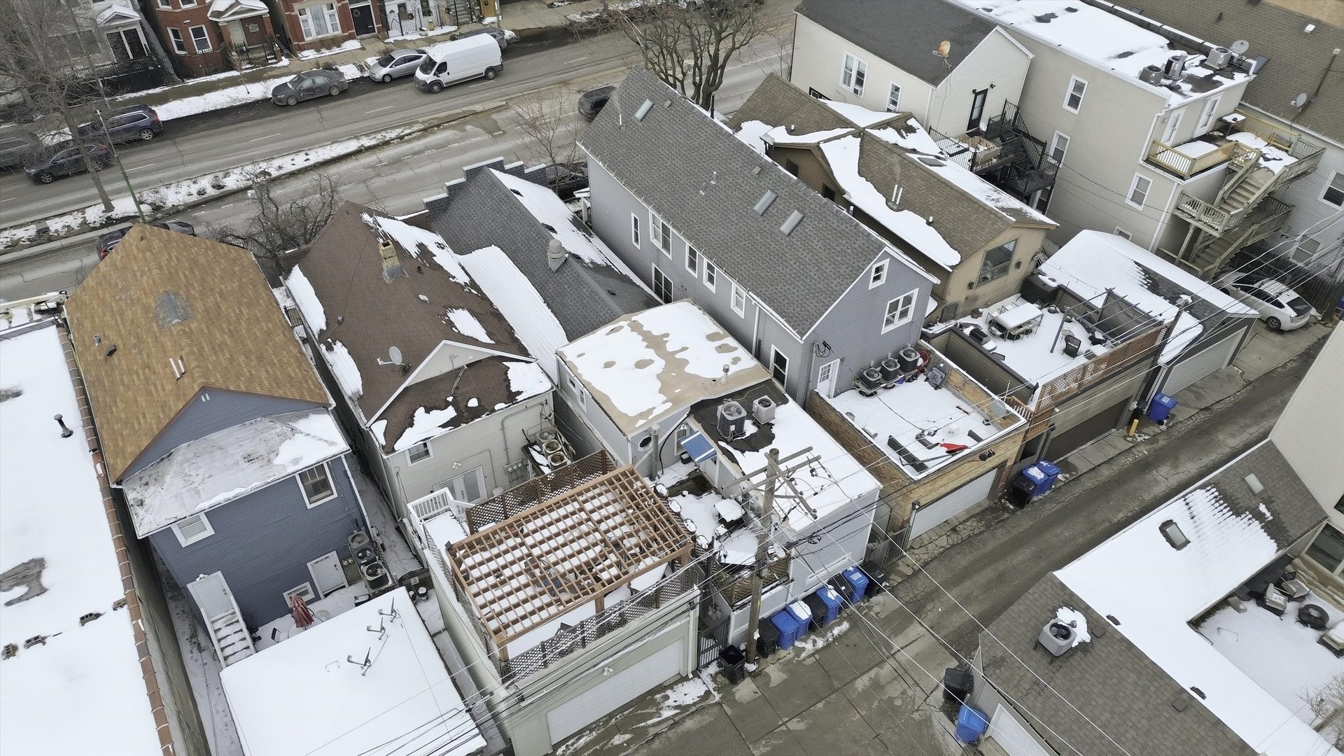 2447 N Ashland Avenue 1