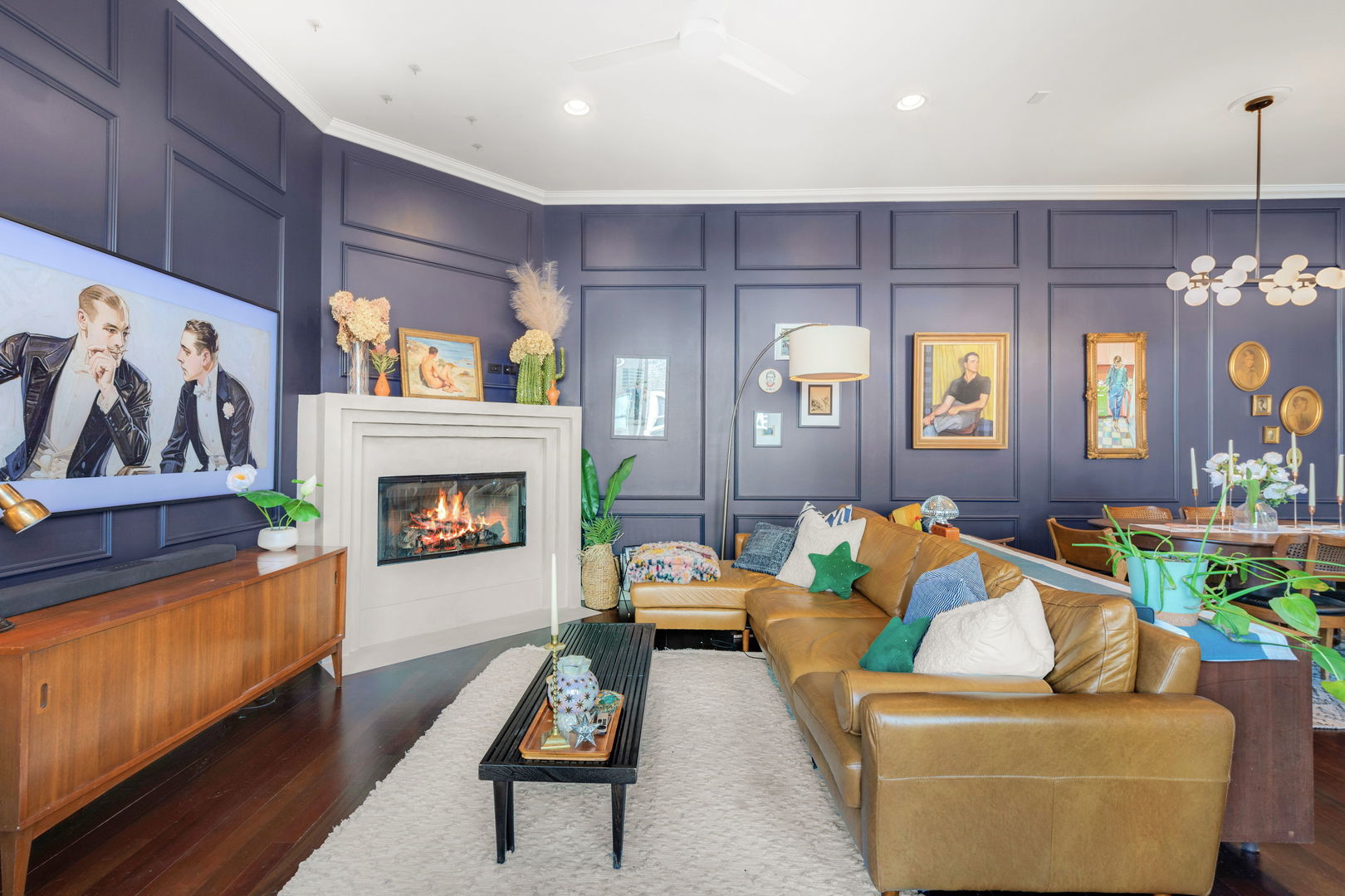 1555 N Wood Street 203